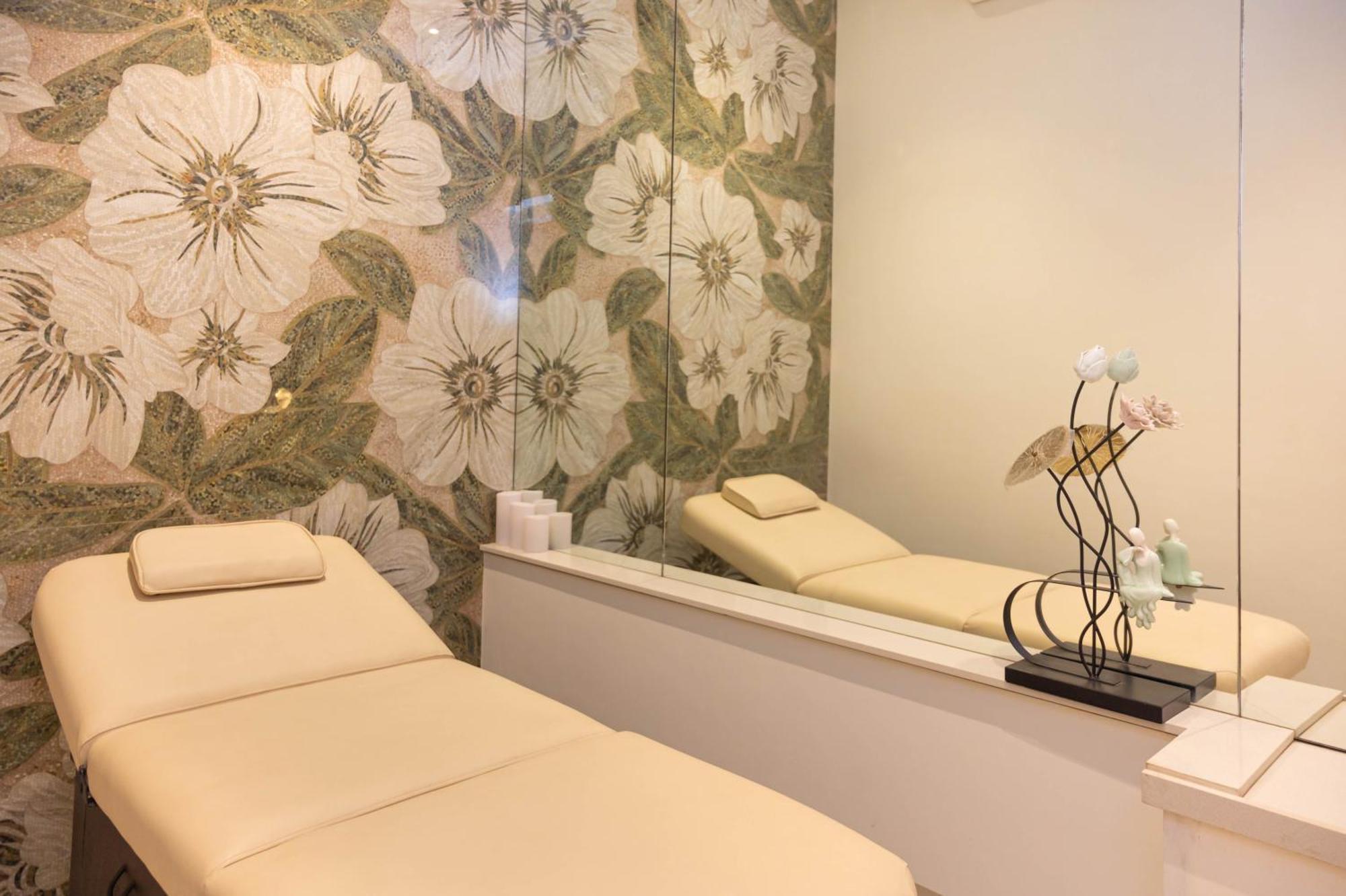 Hotel Z Bliss Suites, Bkc Bombaj