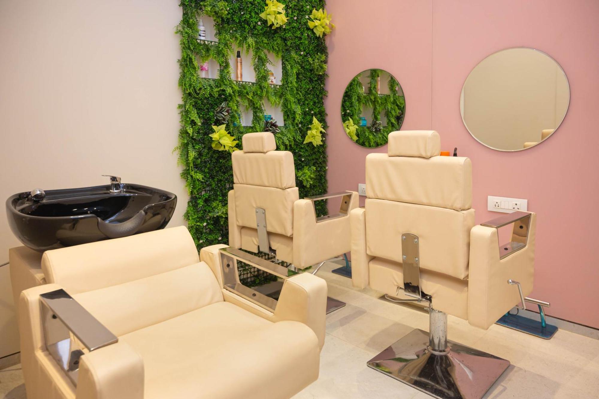 Z Bliss Suites, Bkc Bombaj